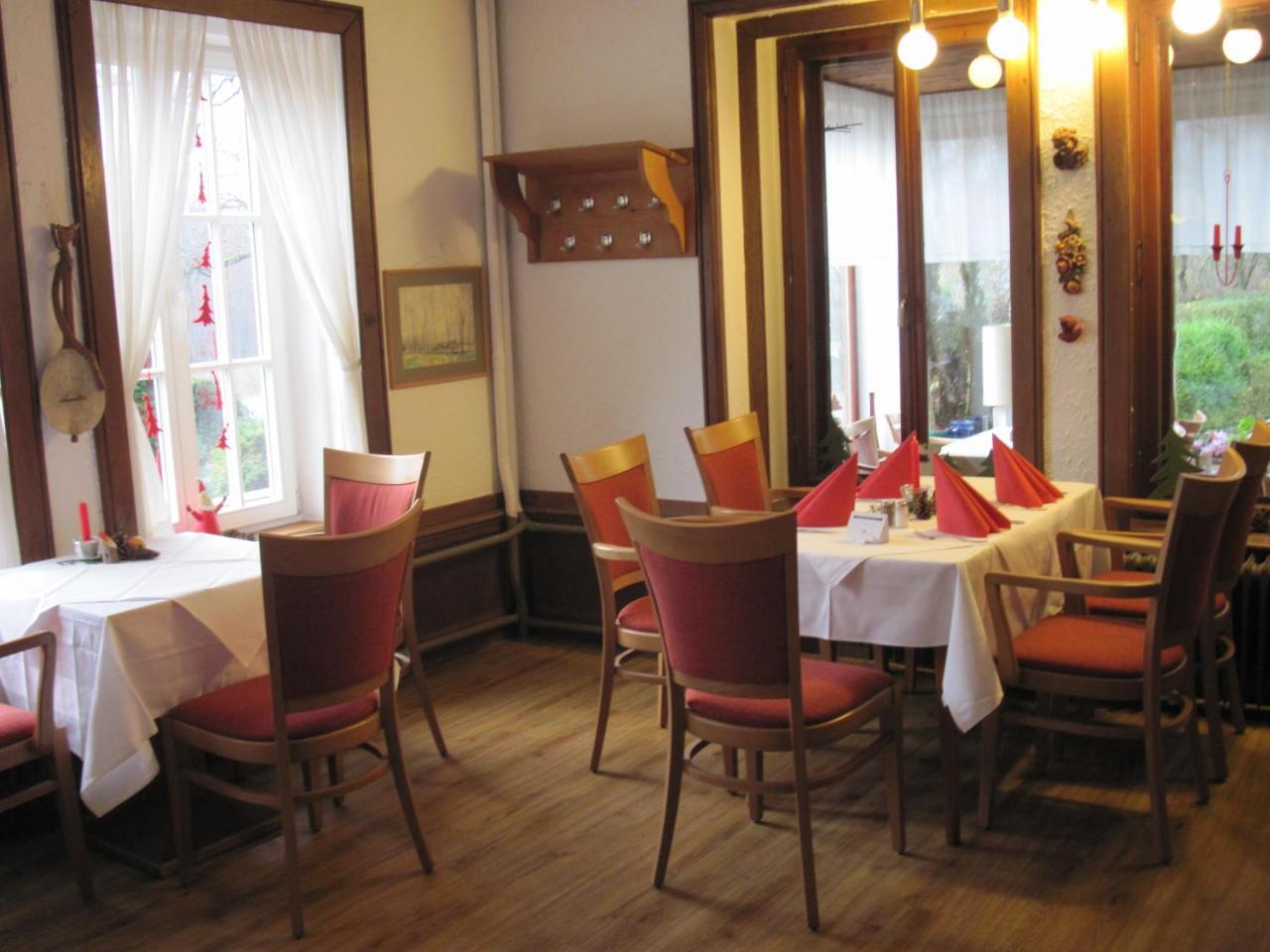 Hotel-Cafe "Schauinsland" Horn-Bad Meinberg Exterior foto